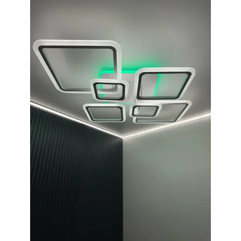 Люстра світлодіодна біла з пультом та додатком для телефону OVAL RGB 120W