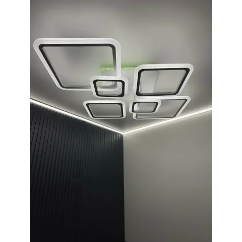 Люстра світлодіодна біла з пультом та додатком для телефону OVAL RGB 120W