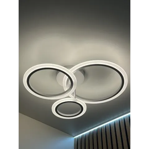 Люстра світлодіодна з пультом та мобільним додатком TRIO 70W 3R SMART біла
